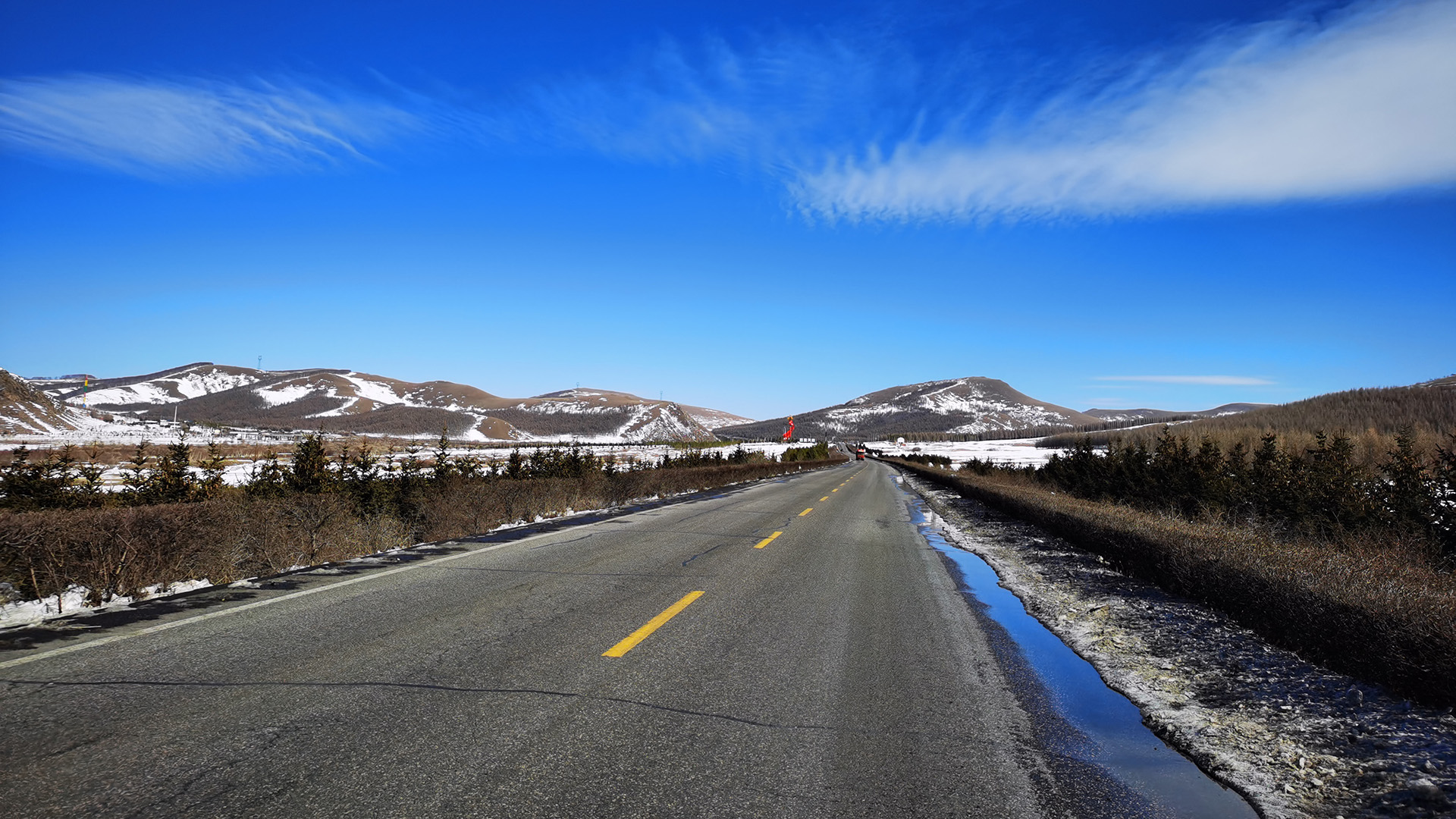 向光而行的他们在2024的逆流中破局新生