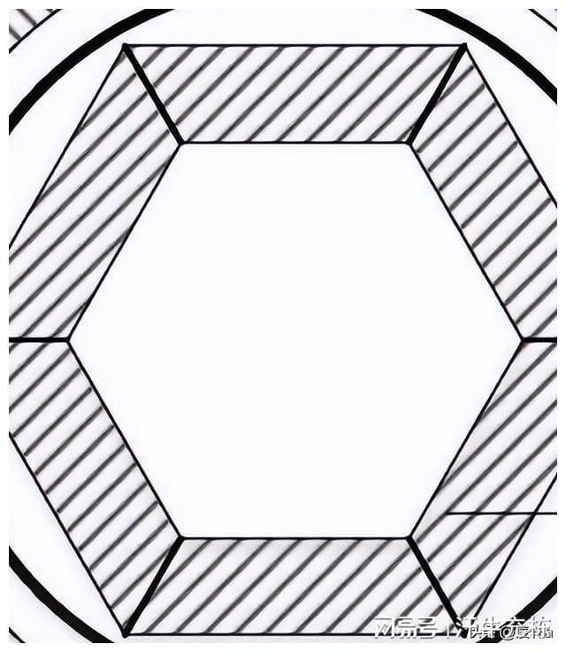 高温超导电缆在临界温度上有何特点？如何提高列车的行驶速度？