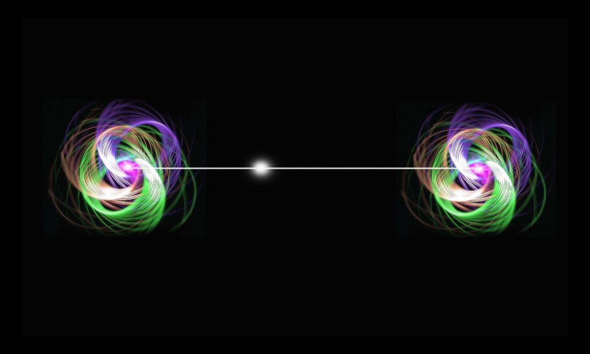 球盟会：臀与腹肌的量子纠缠：金姐与C罗相识记