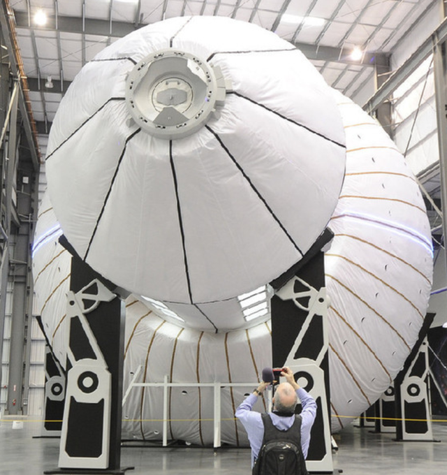 白宫称美伊谈判“仍在继续”；我国加快建立长期护理保险制度丨盘